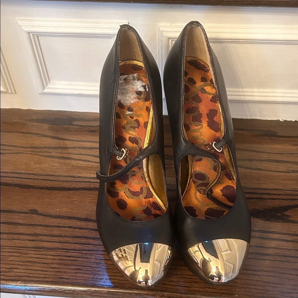 Sam Edelman Black Heels with Gold Toe